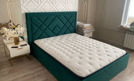 Купить кровать