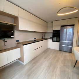 181b767c-2ab2-4ab2-810e-b7911b73c100