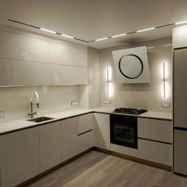 2b16e7c0-a001-40b3-972a-3bec7b18557c