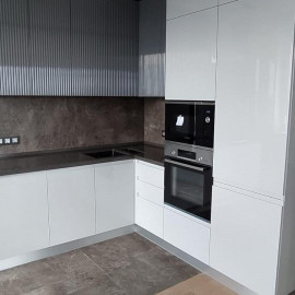 be91f423-f9e3-40e2-96e6-0497a9b5284d